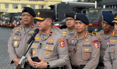 Polri-Kerahkan-Ratusan-Personel-Tambahan-Untuk-Percepatan-Mitigasi-Bencana-di-3-Provinsi-Sumatera
